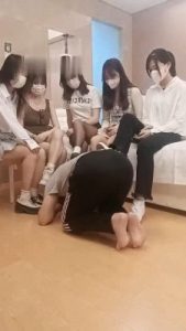【金桔小主】5S群调群踩/遛狗骑马/虐乳钻胯/深喉/强迫升水 bf28365_绳艺资料库视频资源下载