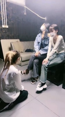 【十三妹】闺蜜跪下说想做狗 bf19347_绳艺资料库视频资源下载