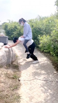 【尤黎】户外-路人小姐姐突然加入 bf27757_绳艺套路直播视频资源网