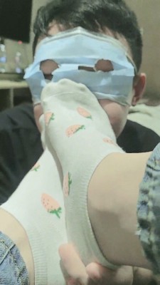 套路直播视频【妮蔻】疯狂闻舔原味棉袜【剪辑版】 bf24876_绳艺资料库