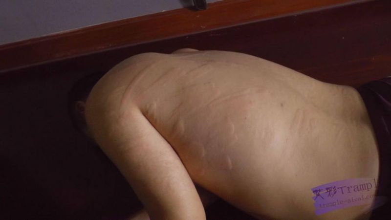 柳柳暴怒-踢裆-鞭挞-耳光_绳艺资料库