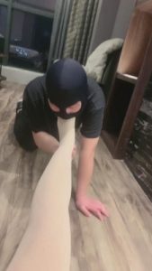 【万灵】御姐肉丝棉袜欺负学生狗 bf8574_绳艺资料库视频资源下载