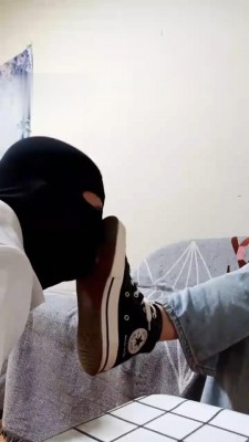 【罗宾】高帮帆布鞋棉袜裸足羞辱 bf10632_绳艺资料库视频资源下载