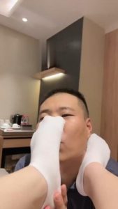 【楠熙】白棉袜窒息-姨妈巾+坐脸 bf18932_绳艺资料库视频资源下载