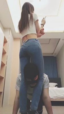 套路直播视频【美娜格格】高帮帆布鞋白棉袜辱狗/喝圣水/转胯 bf26382_绳艺资料库