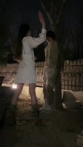 套路直播视频【沅芷大人】捆绑树上强制耳光/踢踹/重口-舔脏鞋底吃泥巴 bf25443_绳艺资料库