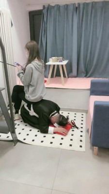 【晚晚】男保姆日常伺候/全体重踩背/钻胯/舔脏鞋底 bf27106_绳艺资料库视频资源下载