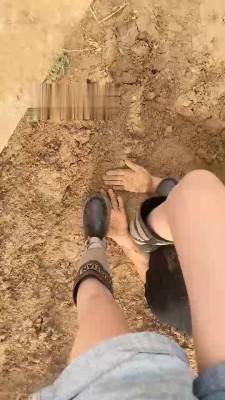 【沅芷大人】泥地长靴辱废狗 bf18840_绳艺套路直播视频资源网