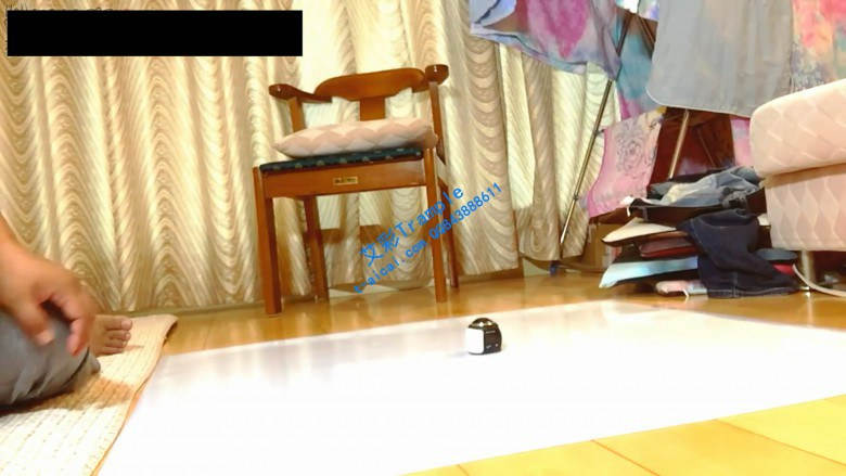 奴隶饥渴的舔舐着主人的脚指头_绳艺资料库