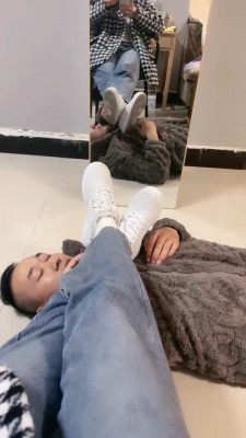 【惜沫】小白鞋白袜辱脚垫 bf21257_绳艺资料库视频资源下载