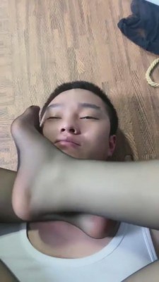 【川野尤娜】全体重踩狗/耳光/踩脸 bf9765_绳艺套路直播视频资源网