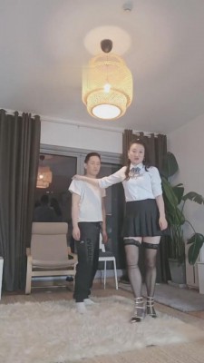 【飞扬女王】铆钉鞋重踢裆踩踏 bf8103_绳艺套路直播视频资源网