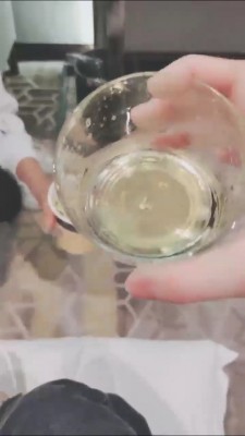 套路直播视频【灵竹】嘴洗袜子/圣水泡面/裸足踩踏 bf25787_绳艺资料库