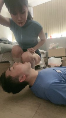 套路直播视频【墨瞳】长靴踩虐-吃拉丝口水【完整版】 bf26641_绳艺资料库