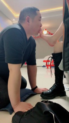 套路直播视频【精神小妹】迷恋裸足的班主任 bf25843_绳艺资料库