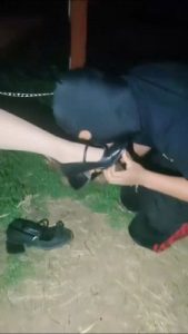 套路直播视频【小甜甜】户外遛狗舔鞋舔脚 bf25749_绳艺资料库