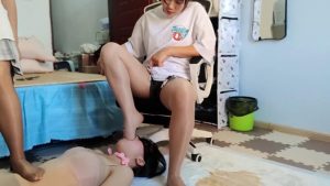【00后蕬小乃】双人踩踏,肉丝深喉 YC-220506-6_绳艺资料库视频资源下载