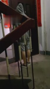 【胖虎】原味脚羞辱绿帽圈养奴 bf2324_绳艺资料库视频资源下载