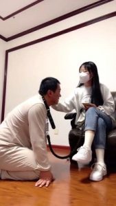 【申小悦】小白鞋学生-强迫喝圣水/虐打/白袜塞嘴 bf27746_绳艺资料库视频资源下载