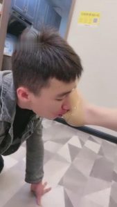 【鑫儿教头】空姐下班高跟肉丝玩狗 bf13199_绳艺资料库视频资源下载