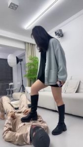 套路直播视频【狗哥】素人长靴全体重踩/提档 bf26707_绳艺资料库