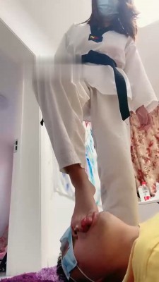 【小劳拉】跆拳道女神踢踹虐 bf18418_绳艺资料库视频资源下载
