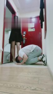 【梵高S】灰丝高跟羞辱脚奴【双视角修复版】 bf16263_绳艺资料库