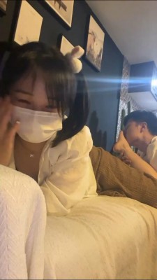 套路直播视频【强抚】萝莉主VS奶狗裸足狂舔/酸奶脚舔 bf25262_绳艺资料库