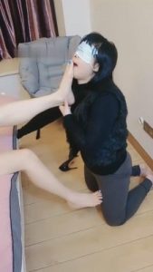 【丹祖宗】原味黑丝高跟碾压母狗 bf7808_绳艺资料库视频资源下载
