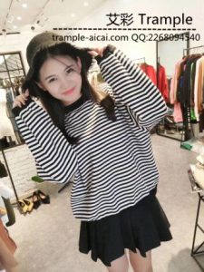 口嗨狗被洛芸扇肿了的半边脸_绳艺资料库