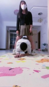 套路直播视频【蔓哥】萝莉主小白鞋踩狗爪/转胯/骑马坐脸/闻舔鞋底 bf26637_绳艺资料库