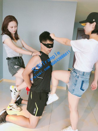 入室变态的悲催_绳艺资料库