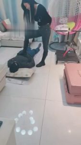 【夕微】御姐模特全体重跳踩/耳光 bf5885_绳艺资料库视频资源下载