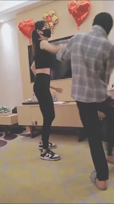 套路直播视频【美娜格格】瑜伽教练惩罚-强迫吃白袜 bf25185_绳艺资料库