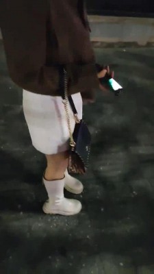 【梵高】肉丝长靴路人美女踩踏 bf9066_绳艺资料库视频资源下载