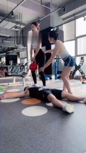 【二宝】健身房的体能训练 bf16388_绳艺资料库视频资源下载