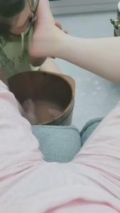 【清见】家务女奴专场/舔脚/夹舌头 bf8796_绳艺资料库视频资源下载