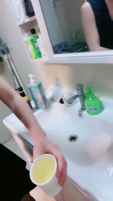 套路直播视频【美丝大大】带闺蜜入圈调/强迫喝圣水/滴蜡/美腿诱惑【双视角版】bf24800_绳艺资料库