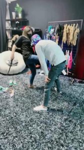 套路直播视频【馨妍】运动鞋+高跟鞋+肉丝重度提档 bf26804_绳艺资料库