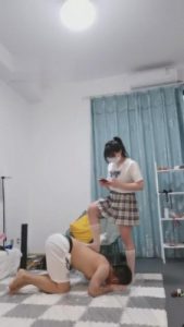 【木秋夜深了S】学生S重度鞭打刑虐 bf4504_绳艺套路直播视频资源网
