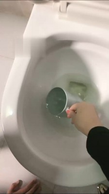 【轩宁】模特长靴黑丝辱厕奴 bf16099_绳艺资料库视频资源下载