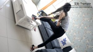 『奴隶岛』—健身后的白袜闻舔脚_绳艺资料库