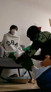 【暴力美学】强迫家奴舔脏鞋/白袜/裸足 bf21938_绳艺资料库视频资源下载