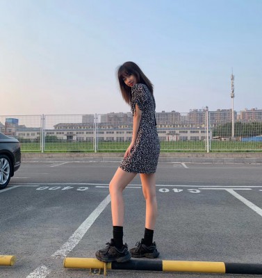 女子更衣室教训色狼_绳艺资料库