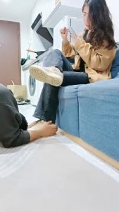【嘉妮】强迫舔脏鞋臭脚 bf21230_绳艺资料库视频资源下载