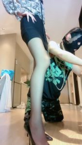 【苏曼】御姐黑丝高跟辱地毯 bf21140_绳艺资料库视频资源下载