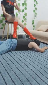 【安康十三姨】各种皮靴跳踩践踏 bf14388_绳艺资料库