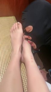 【奈奈生】足浴店舔和服小姐姐裸足/喂食 JS23041805_绳艺资料库视频资源下载