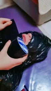 【叶子天津】胶带全包臭丝袜脚窒息 bf23221_绳艺资料库视频资源下载