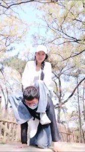 套路直播视频【孤傲小主】双S-旅游景区玩弄暴打狗【双视角版】 bf26535_绳艺资料库